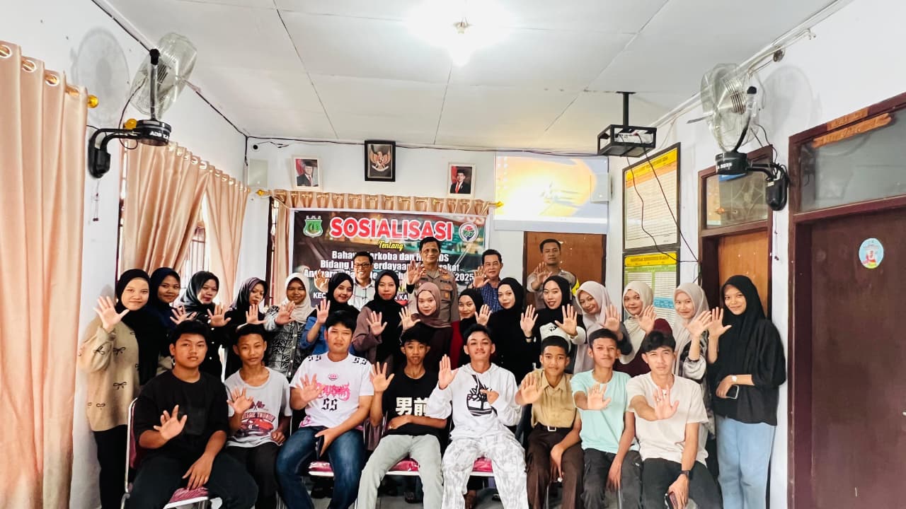 sosialisasi-tentang-bahaya-narkoba-dan-hiv-aids-2